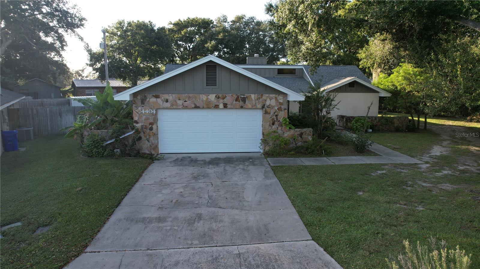 4404 S LAUREL POINTE DRIVE, Lakeland, FL 33813 4404 S LAUREL POINTE DRIVE, Lakeland, FL 33813