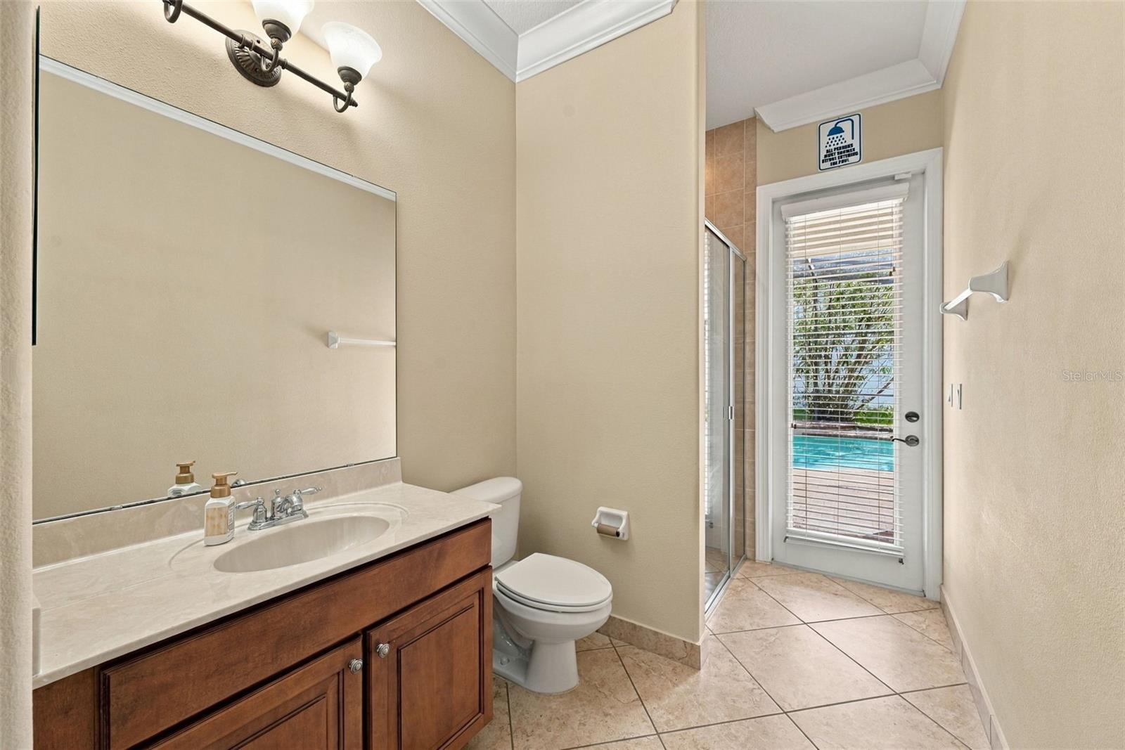 Guest Bathroom \ Pool Bathroom