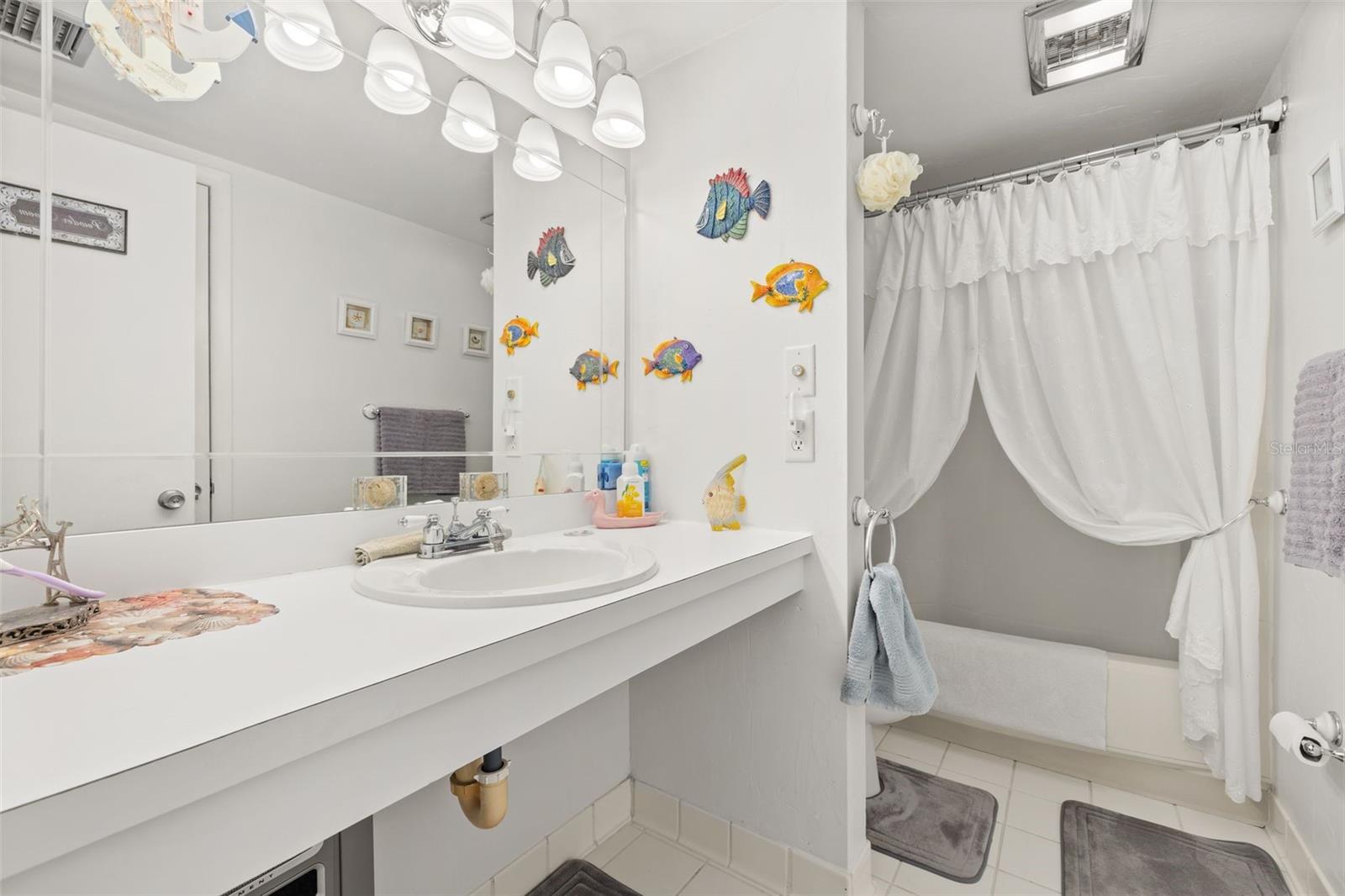 2011 CORNER LAKE DRIVE, Haines City, FL 33844