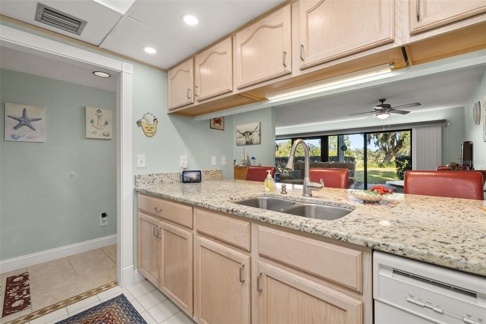 2011 CORNER LAKE DRIVE, Haines City, FL 33844
