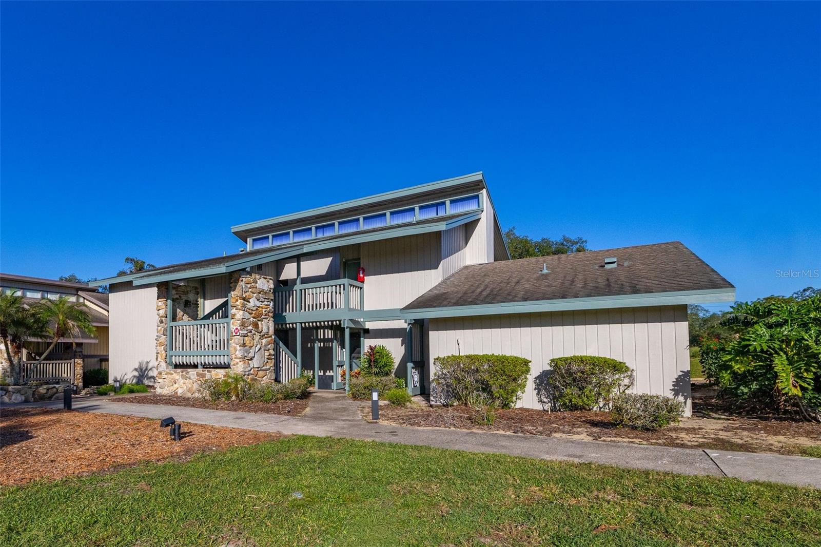 2011 CORNER LAKE DRIVE, Haines City, FL 33844