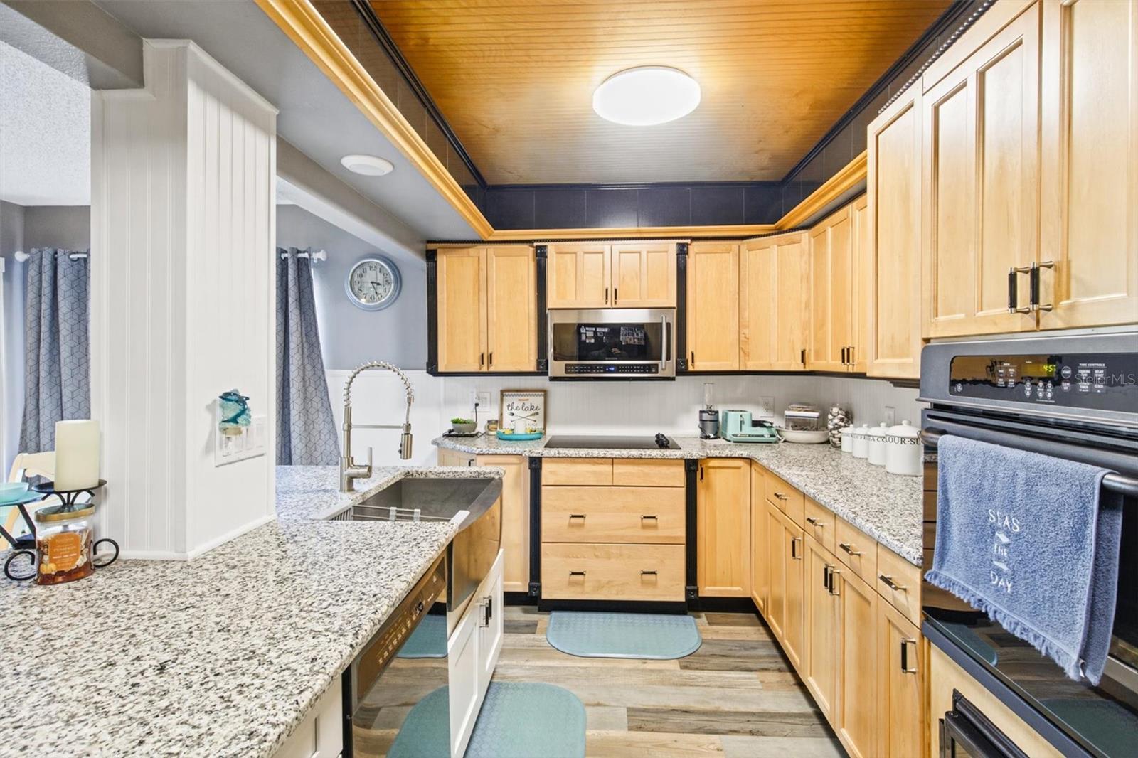 Kitchen - Updated Stainless Appliances,