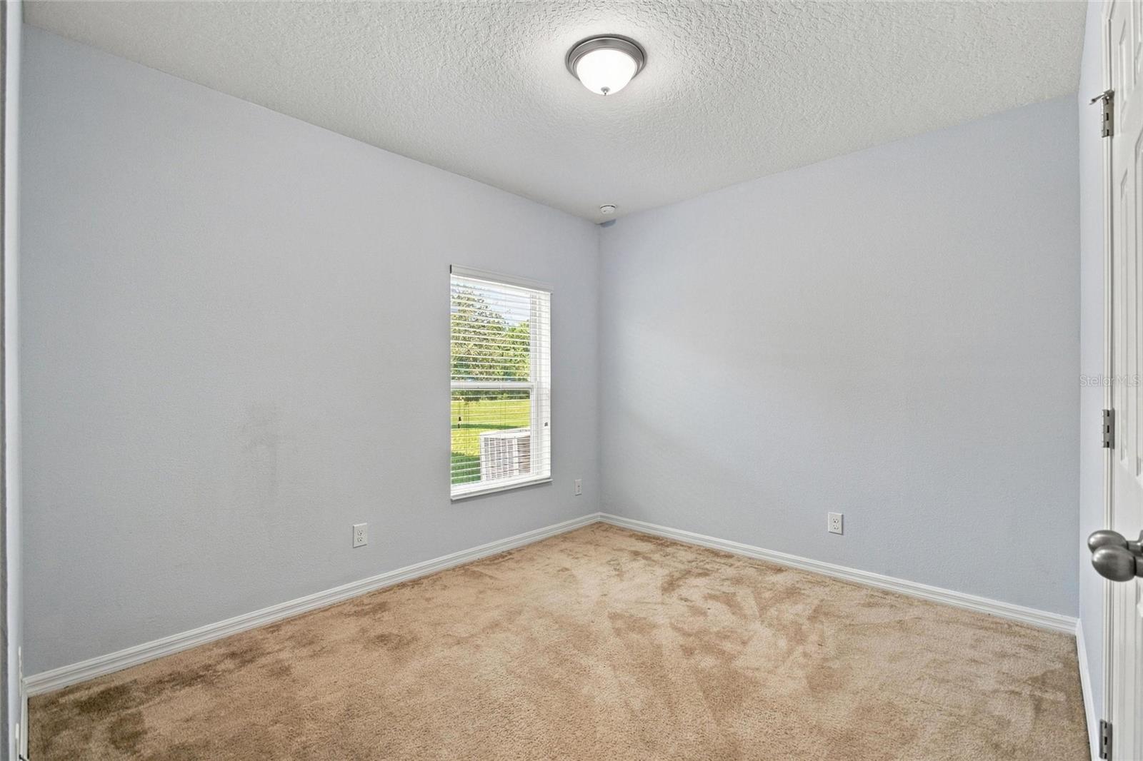625 OGELTHORPE DR, Davenport, FL 33897
