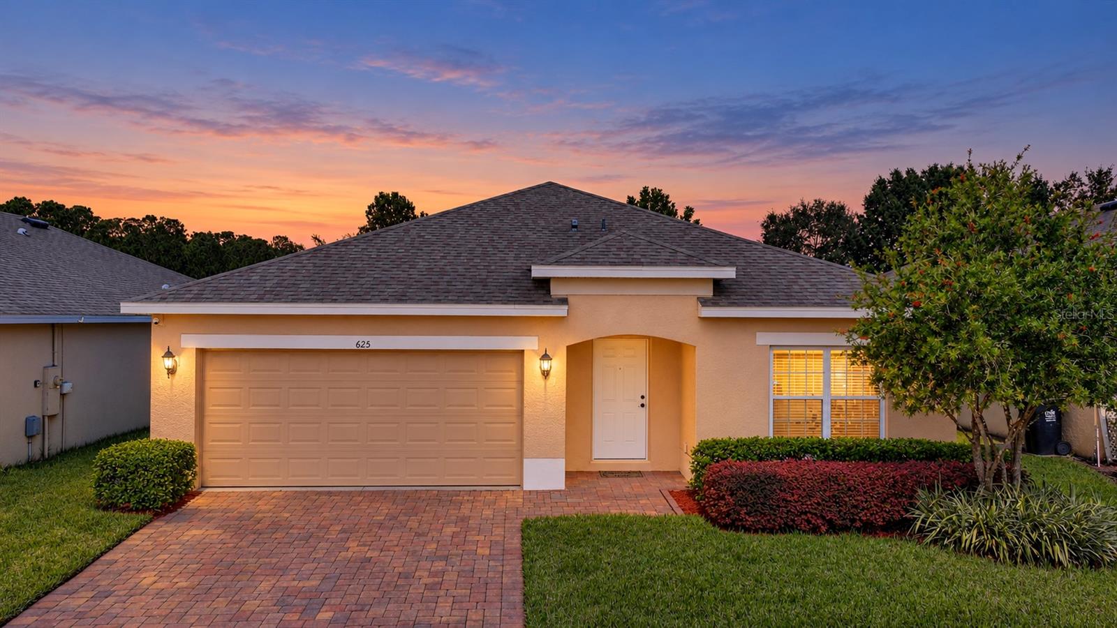 625 OGELTHORPE DR, Davenport, FL 33897