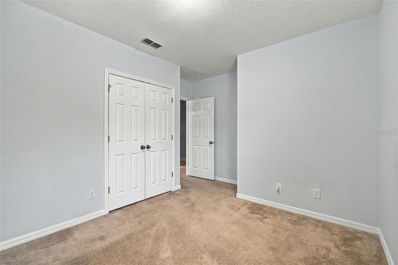 625 OGELTHORPE DR, Davenport, FL 33897