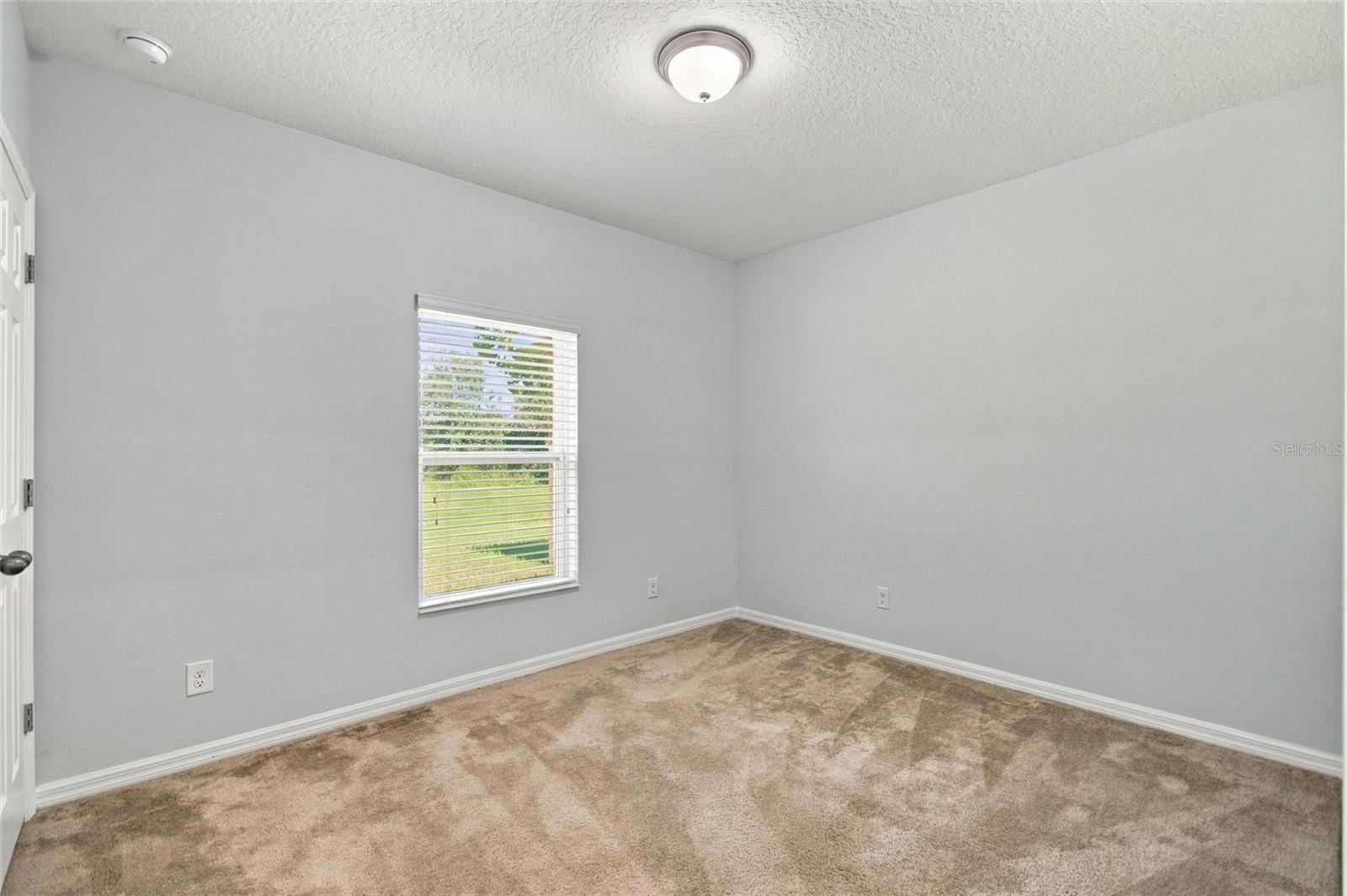 625 OGELTHORPE DR, Davenport, FL 33897