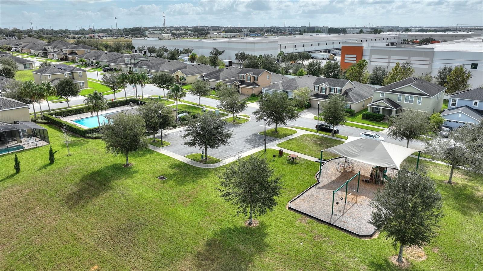 625 OGELTHORPE DR, Davenport, FL 33897