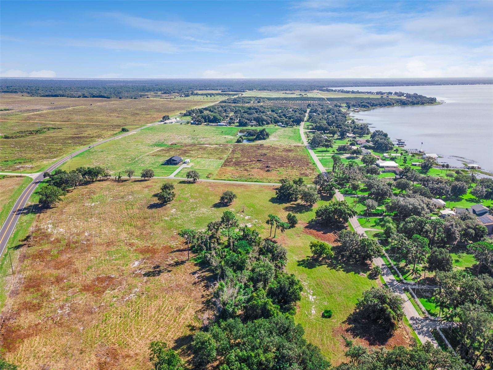742 N LAKE REEDY BOULEVARD, Frostproof, FL 33843