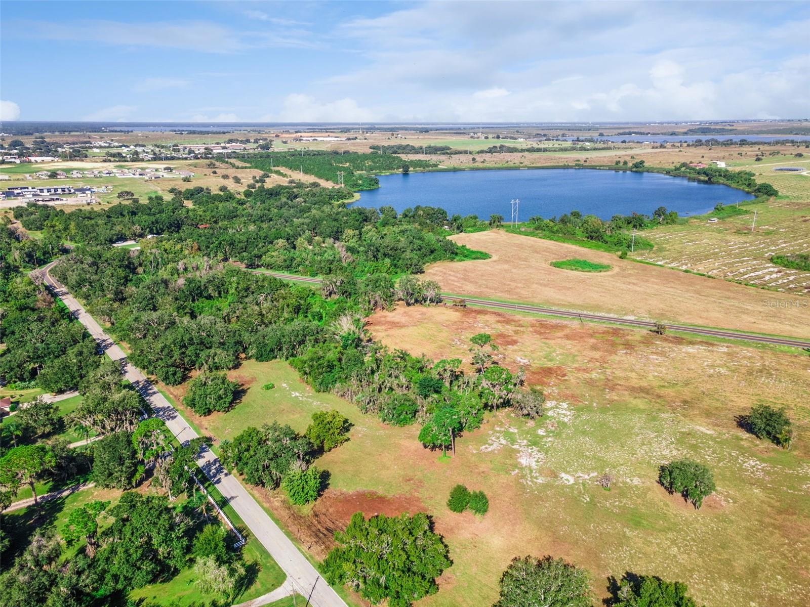 742 N LAKE REEDY BOULEVARD, Frostproof, FL 33843