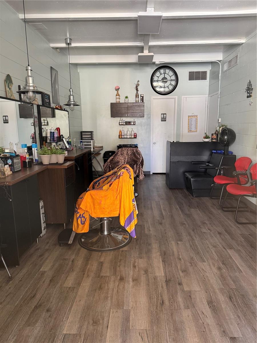 Barber Shop