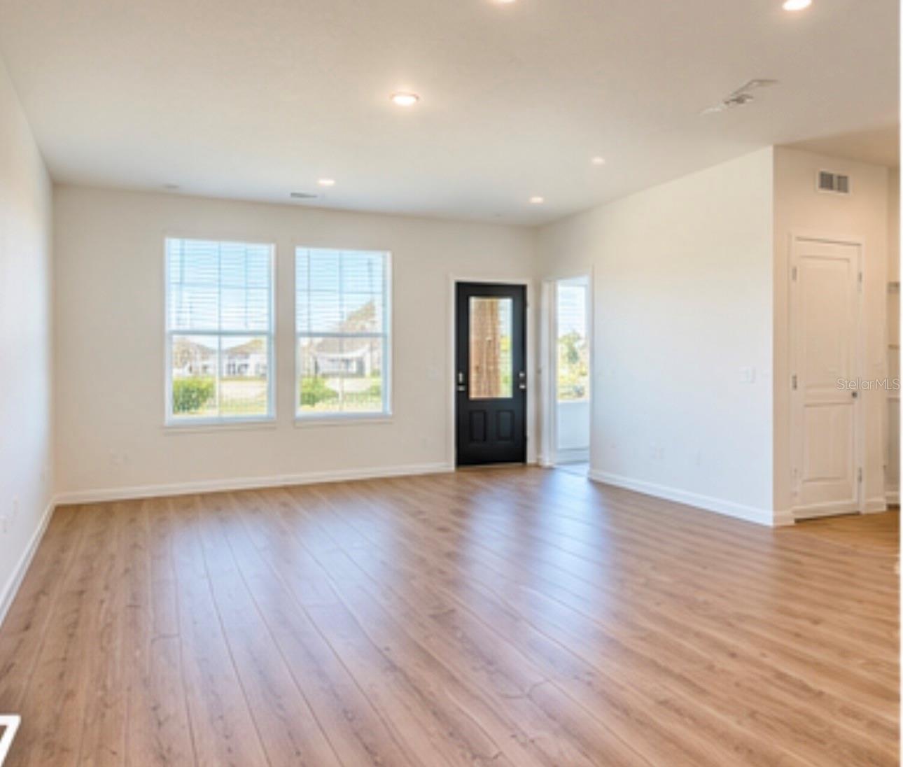 2851 PIONEER TRAIL, Eagle Lake, FL 33839