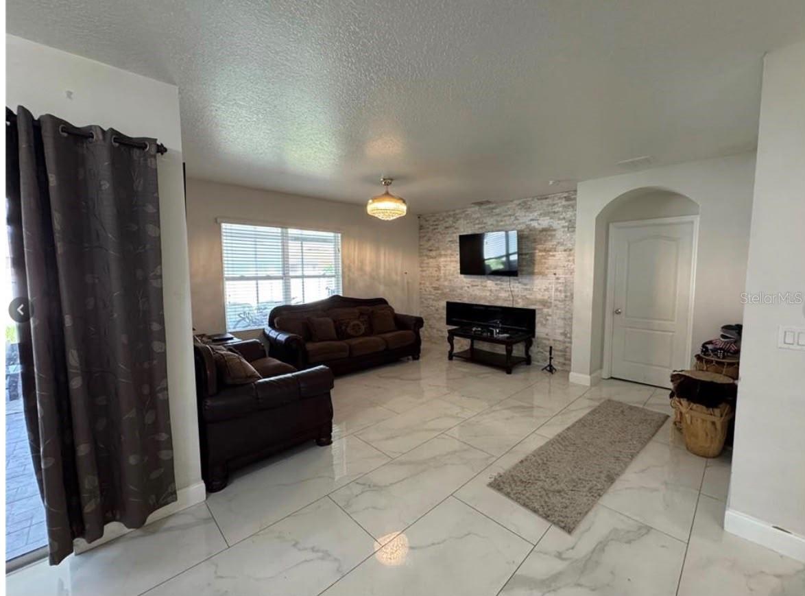 5746 MARSH LANDING DRIVE, Winter Haven, FL 33881