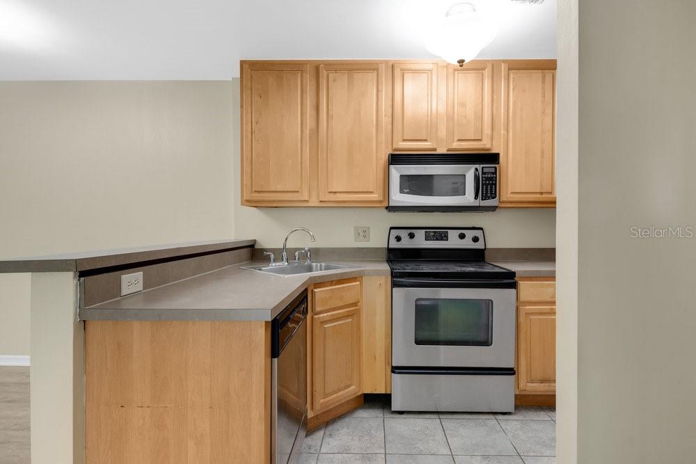 6004 WESTGATE DRIVE, #301, Orlando, FL 32835