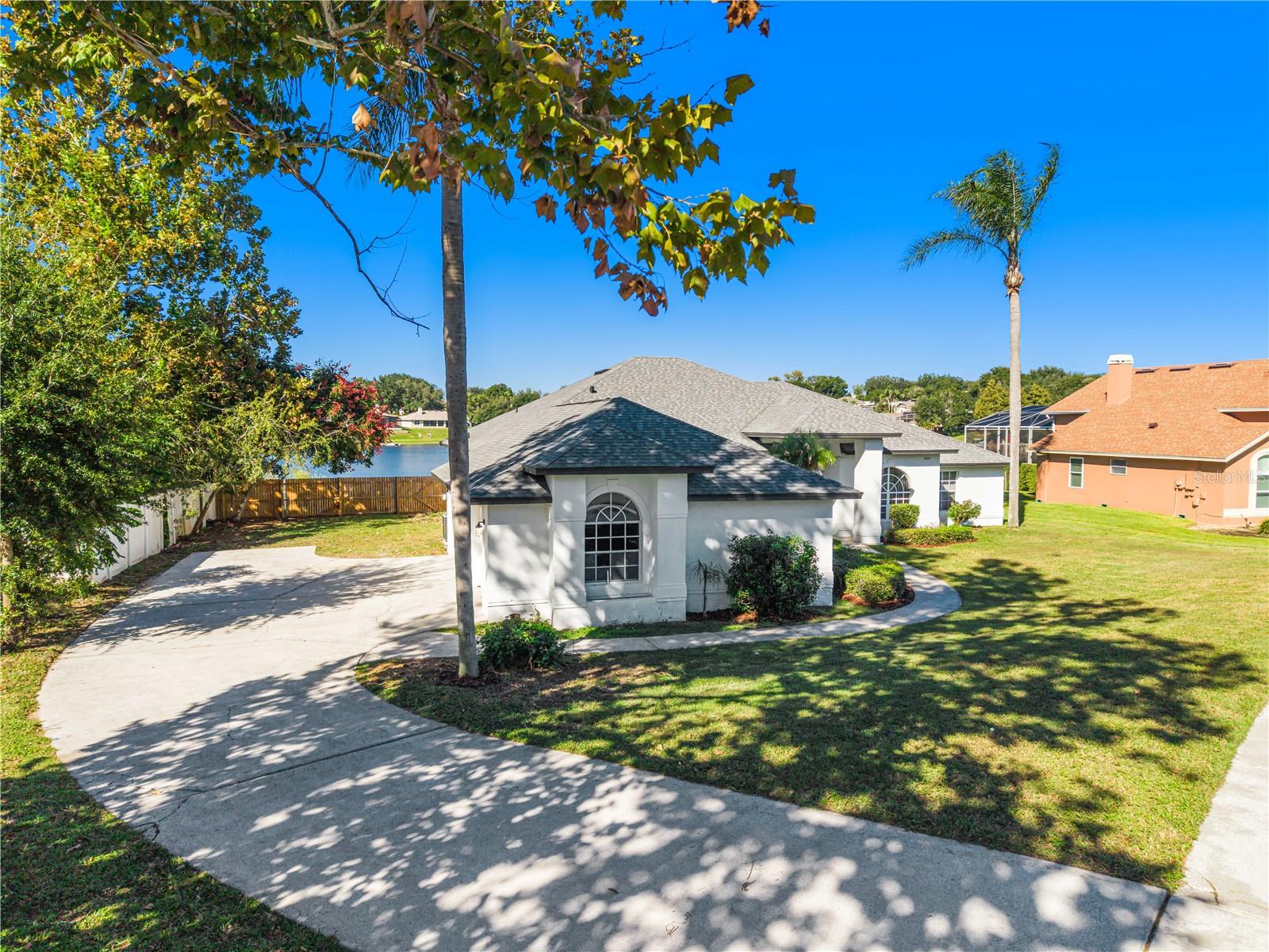 11614 LAKE KATHERINE CIRCLE, Clermont, FL 34711