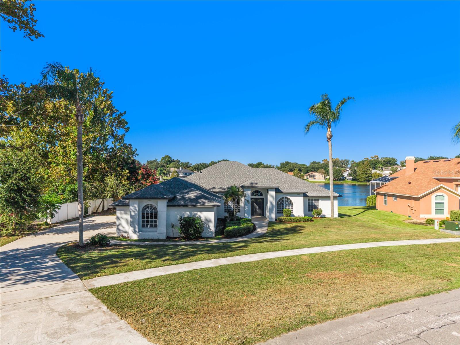 11614 LAKE KATHERINE CIRCLE, Clermont, FL 34711