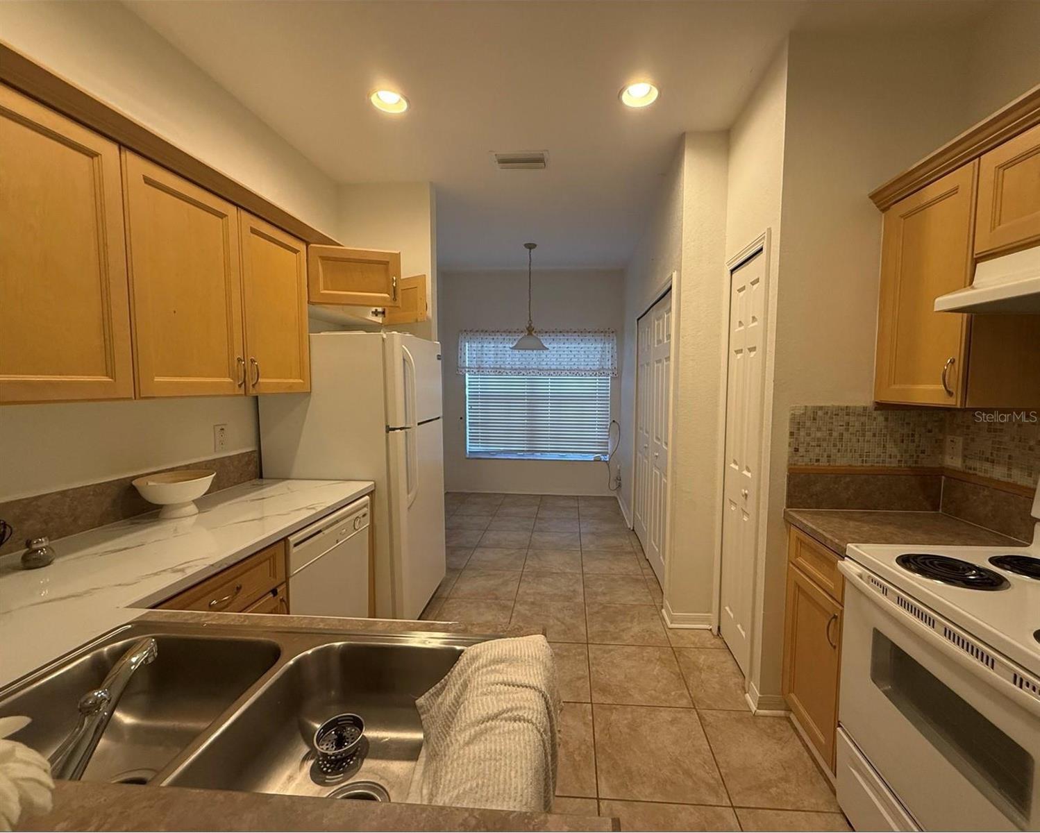 11035 WINTER CREST DRIVE, Riverview, FL 33569