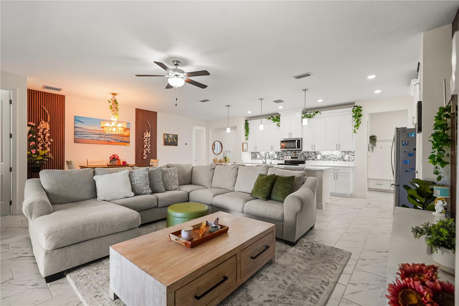 2136 BANCROFT BOULEVARD, Orlando, FL 32833 2136 BANCROFT BOULEVARD, Orlando, FL 32833