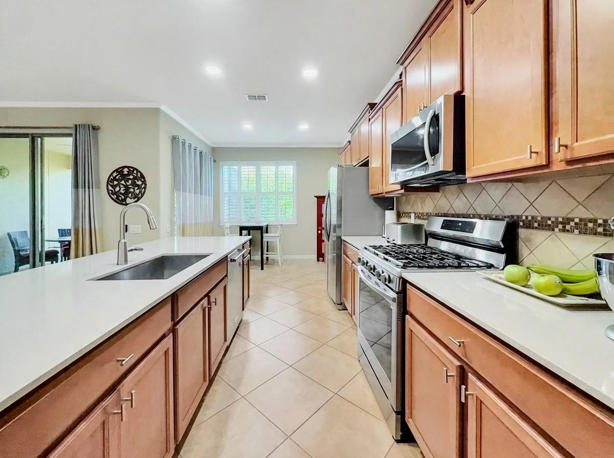 542 CORTEZ DRIVE, Davenport, FL 33837