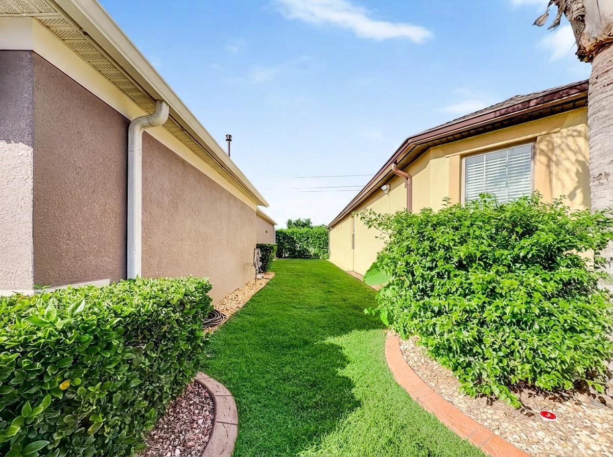 542 CORTEZ DRIVE, Davenport, FL 33837