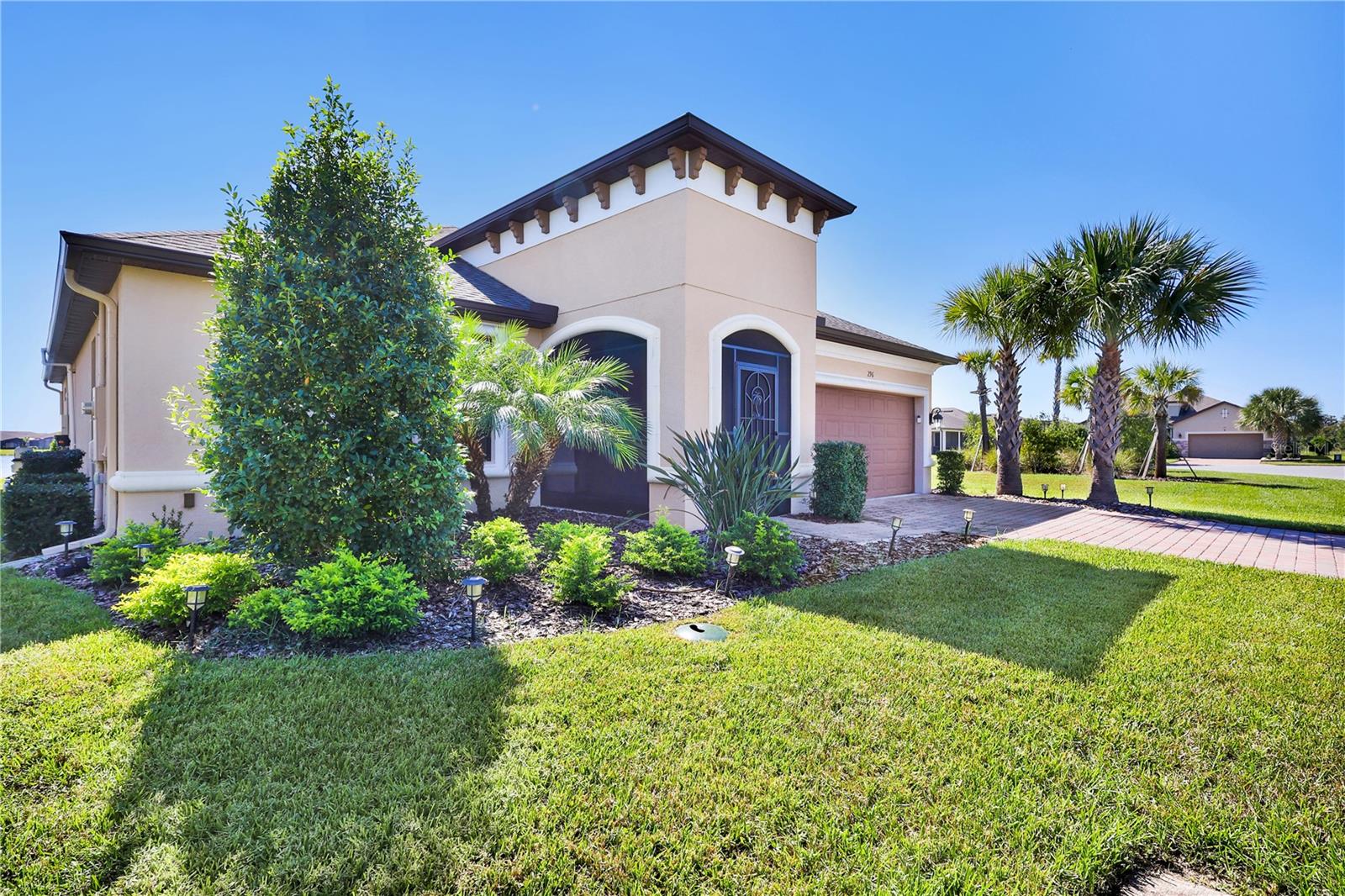 THREE BEDROOMS / TWO BATHROOMS THREE BEDROOMS / TWO BATHROOMS
