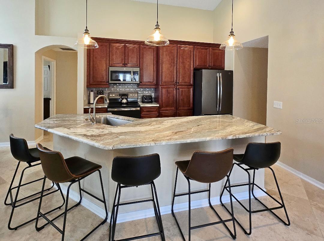 1650 DUNES COURT, Haines City, FL 33844