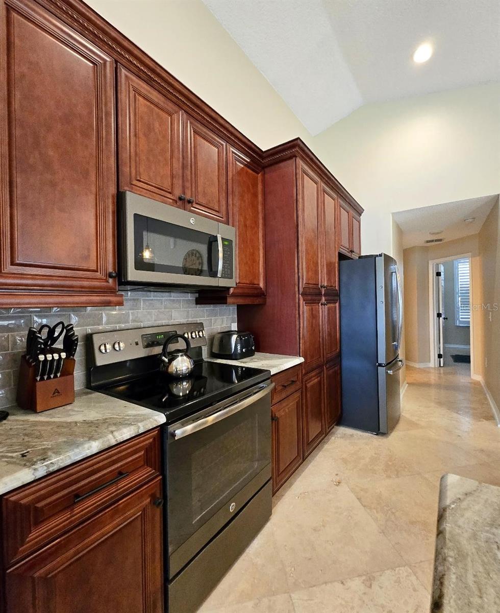 1650 DUNES COURT, Haines City, FL 33844