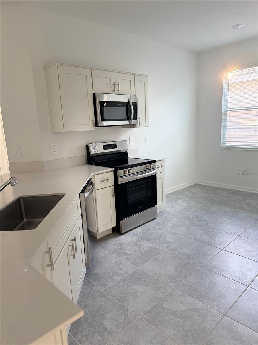 1281 DEEPWATER CIRCLE, Eagle Lake, FL 33839