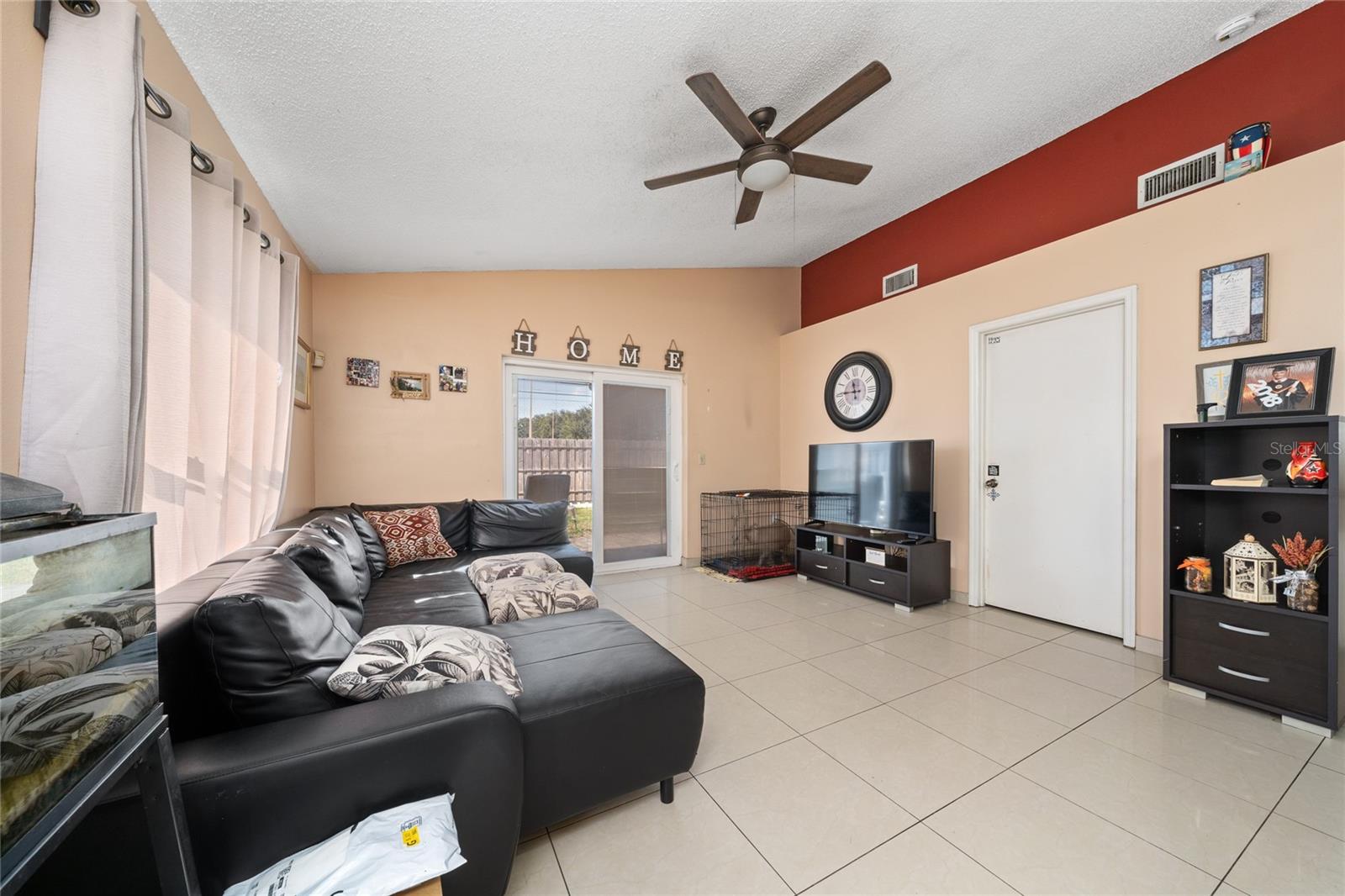 2062 TROPIC BAY COURT, Orlando, FL 32807 2062 TROPIC BAY COURT, Orlando, FL 32807