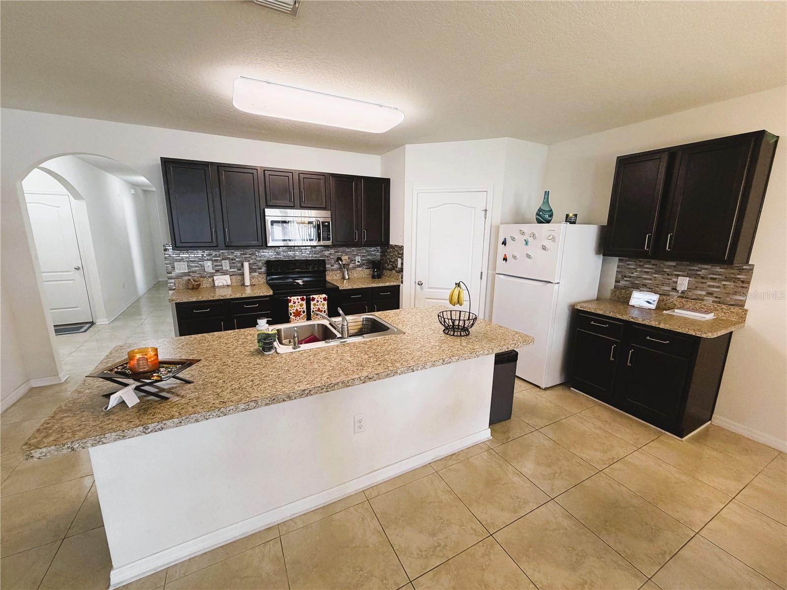 5722 MARSH LANDING DRIVE, Winter Haven, FL 33881