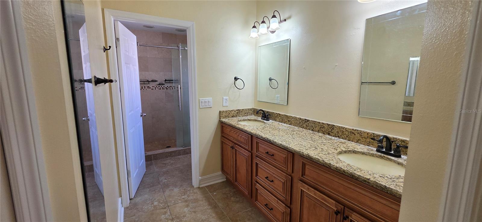 2814 EAGLE LAKE DRIVE, Orlando, FL 32837