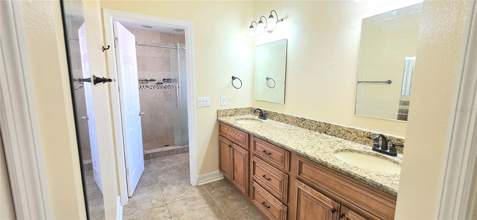 2814 EAGLE LAKE DRIVE, Orlando, FL 32837