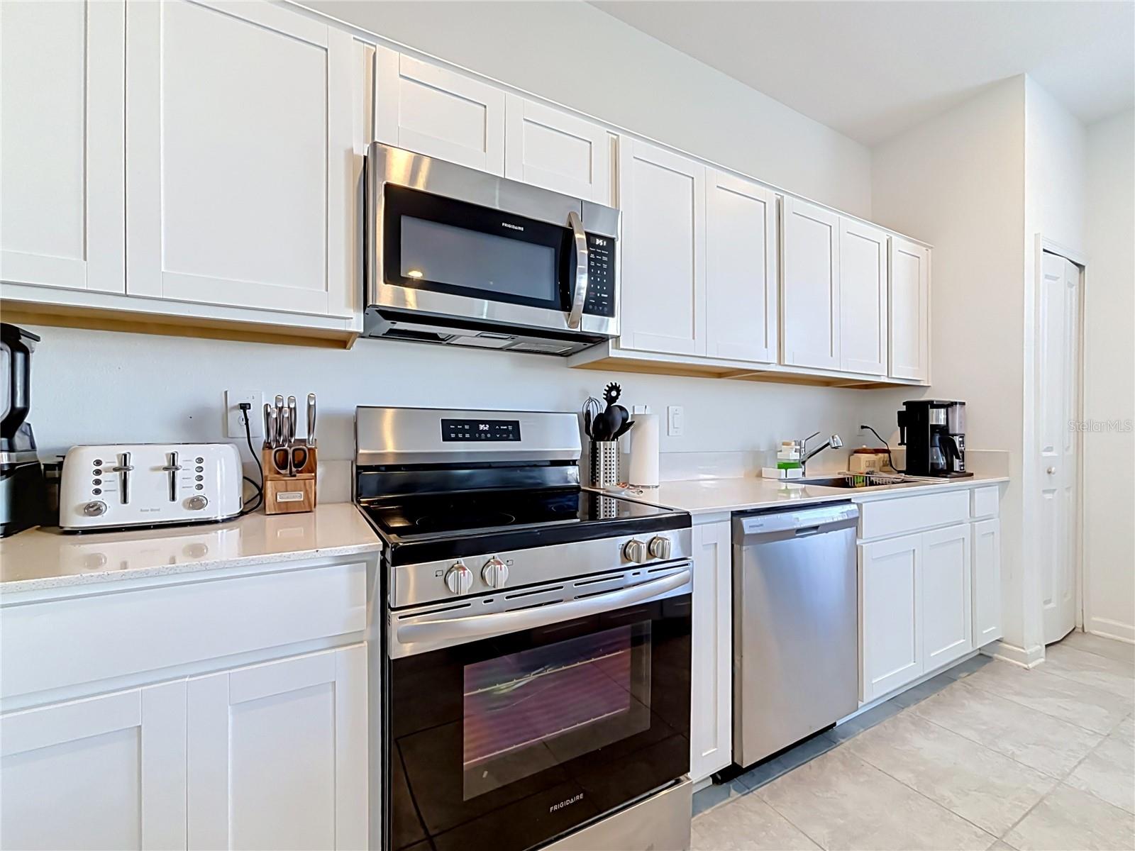 2614 RUNNERS CIRCLE, Clermont, FL 34714