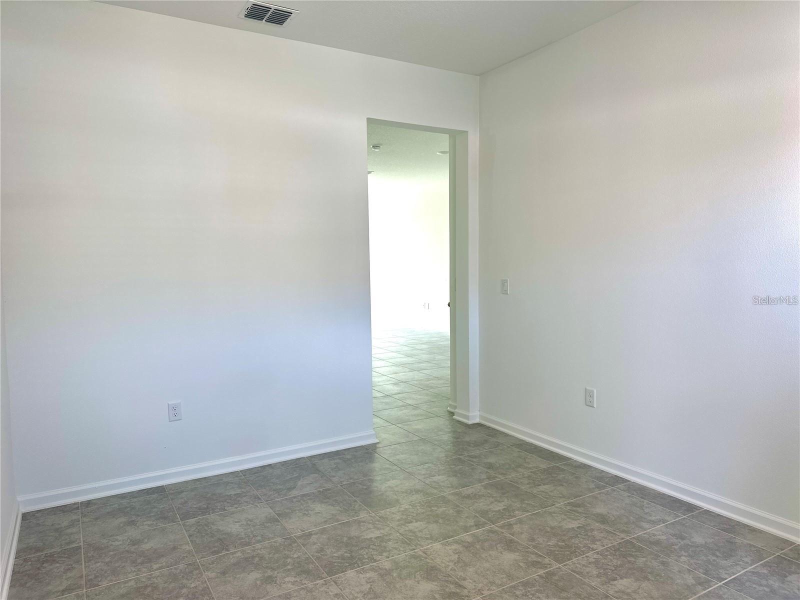 2432 SKYLINE LOOP, Poinciana, FL 34758
