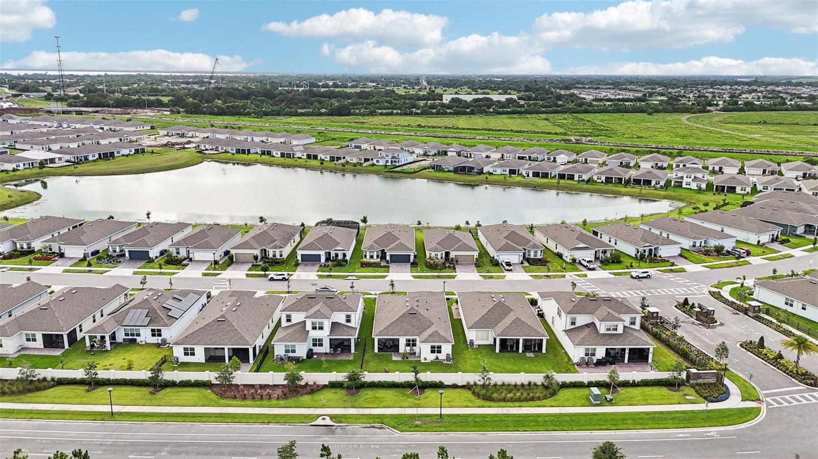 2015 SPRING SHOWER CIRCLE, Kissimmee, FL 34744