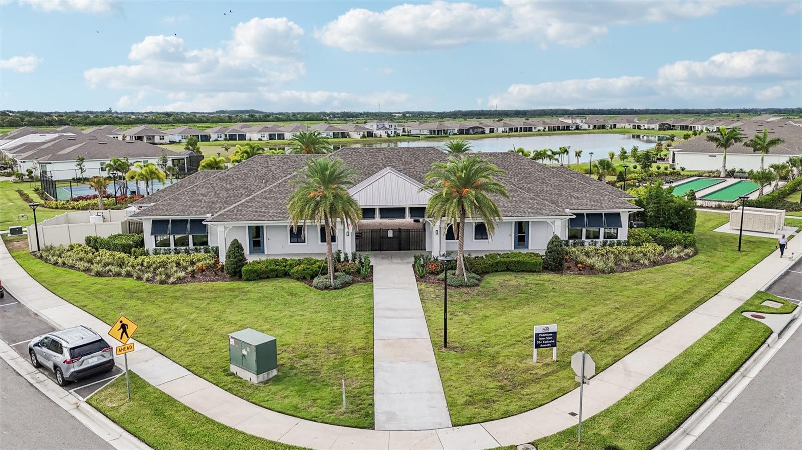 2015 SPRING SHOWER CIRCLE, Kissimmee, FL 34744