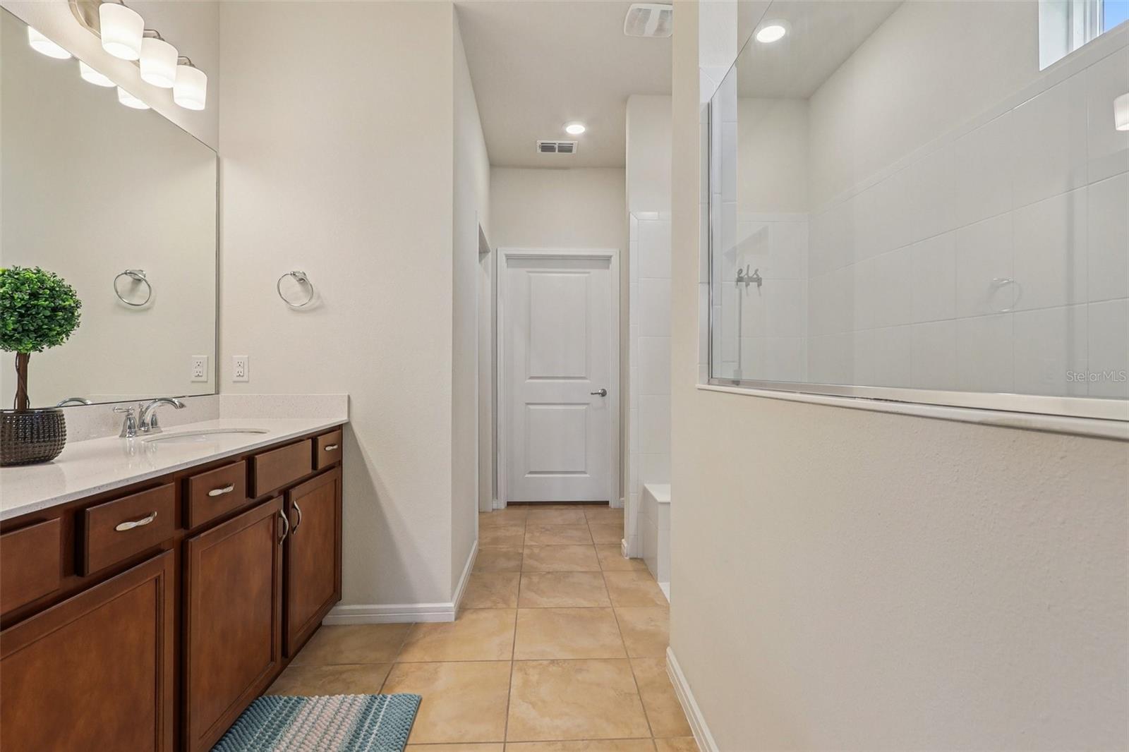 2015 SPRING SHOWER CIRCLE, Kissimmee, FL 34744