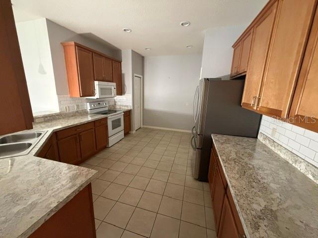 1643 LINZ COURT, Winter Haven, FL 33884