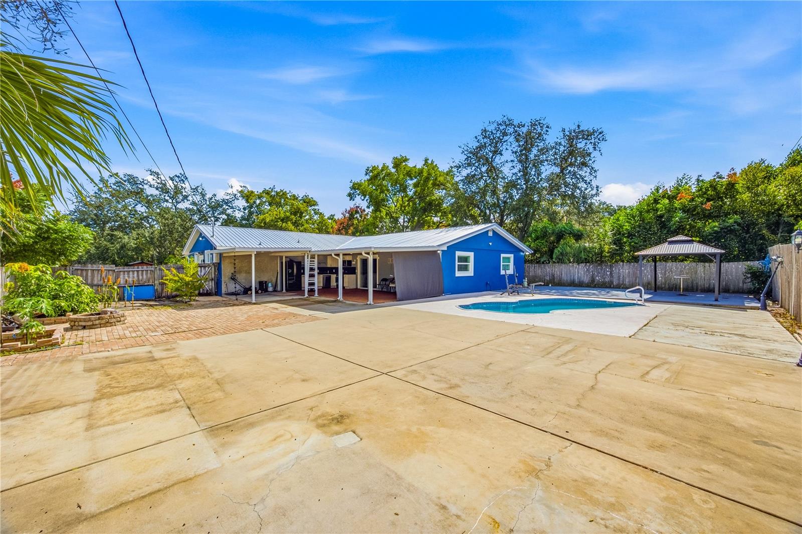 712 VIRGINIA LANE, Apopka, FL 32703