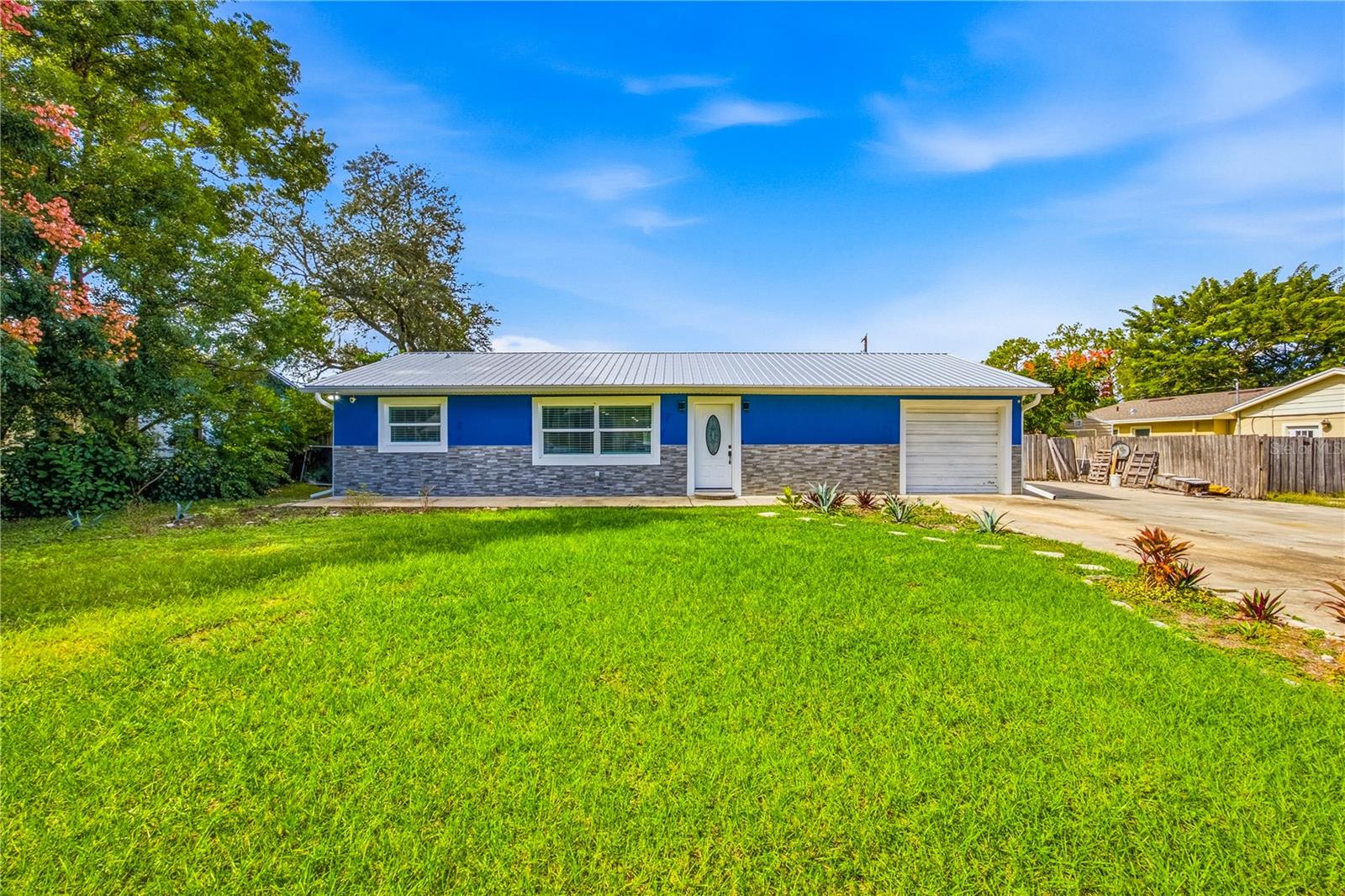 712 VIRGINIA LANE, Apopka, FL 32703 712 VIRGINIA LANE, Apopka, FL 32703