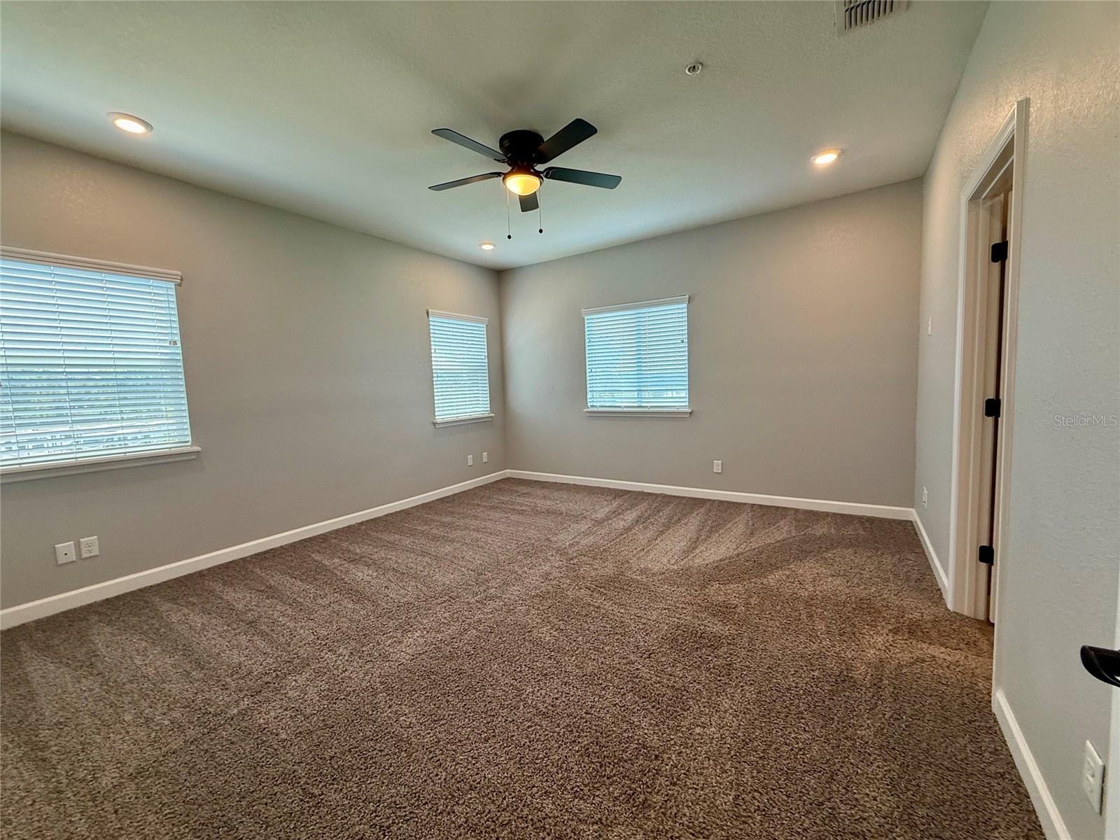 2599 PINE PLACE, Winter Haven, FL 33881