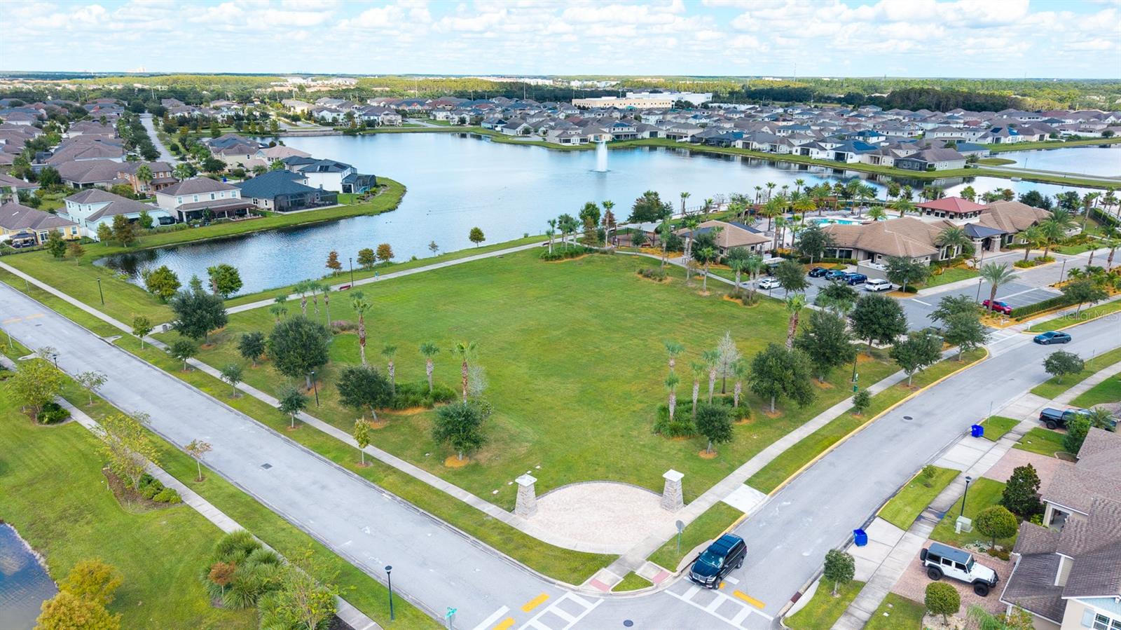 2530 AVIAN LOOP, Kissimmee, FL 34741