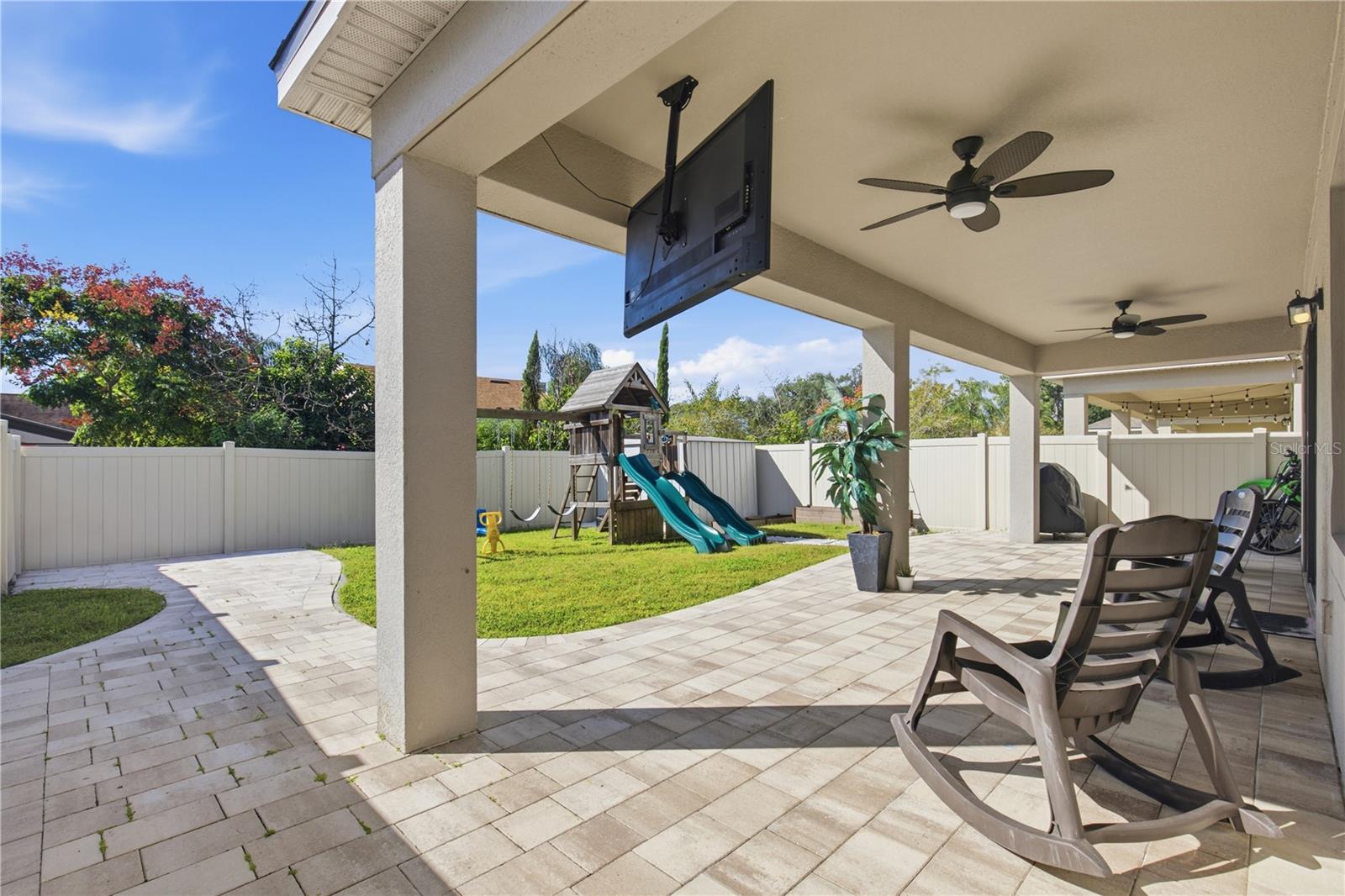 2530 AVIAN LOOP, Kissimmee, FL 34741
