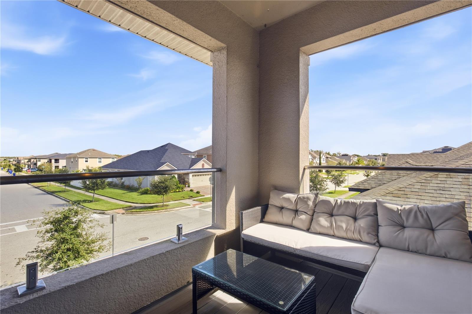 2530 AVIAN LOOP, Kissimmee, FL 34741