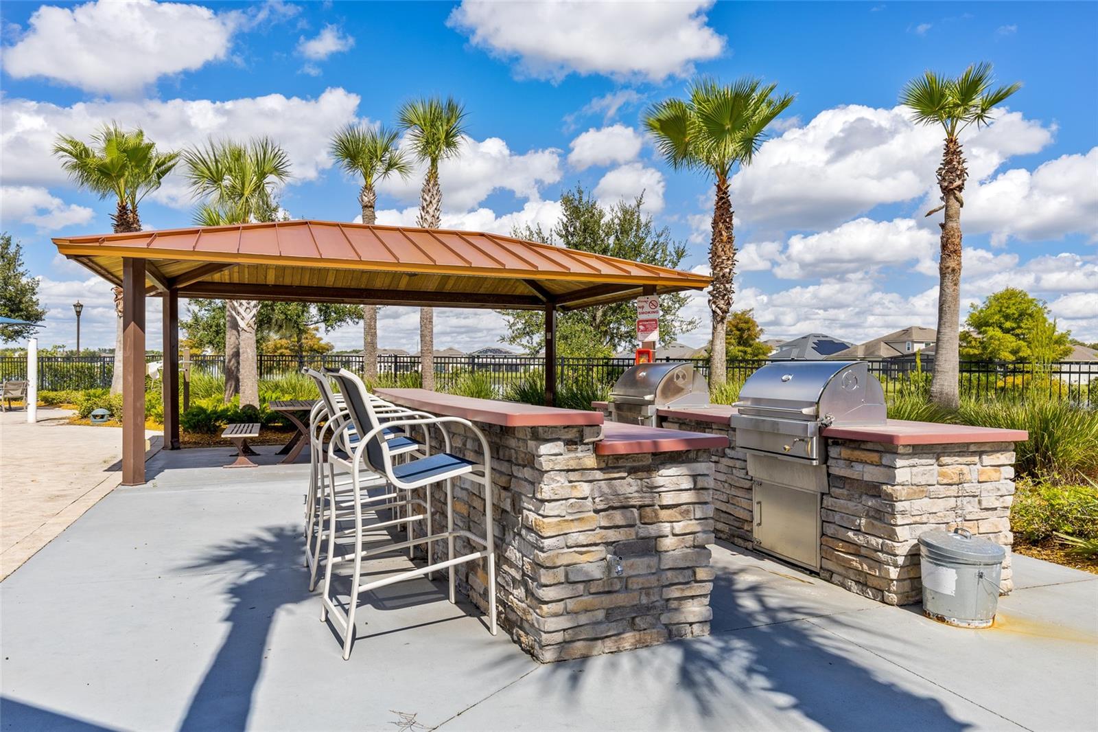 2530 AVIAN LOOP, Kissimmee, FL 34741