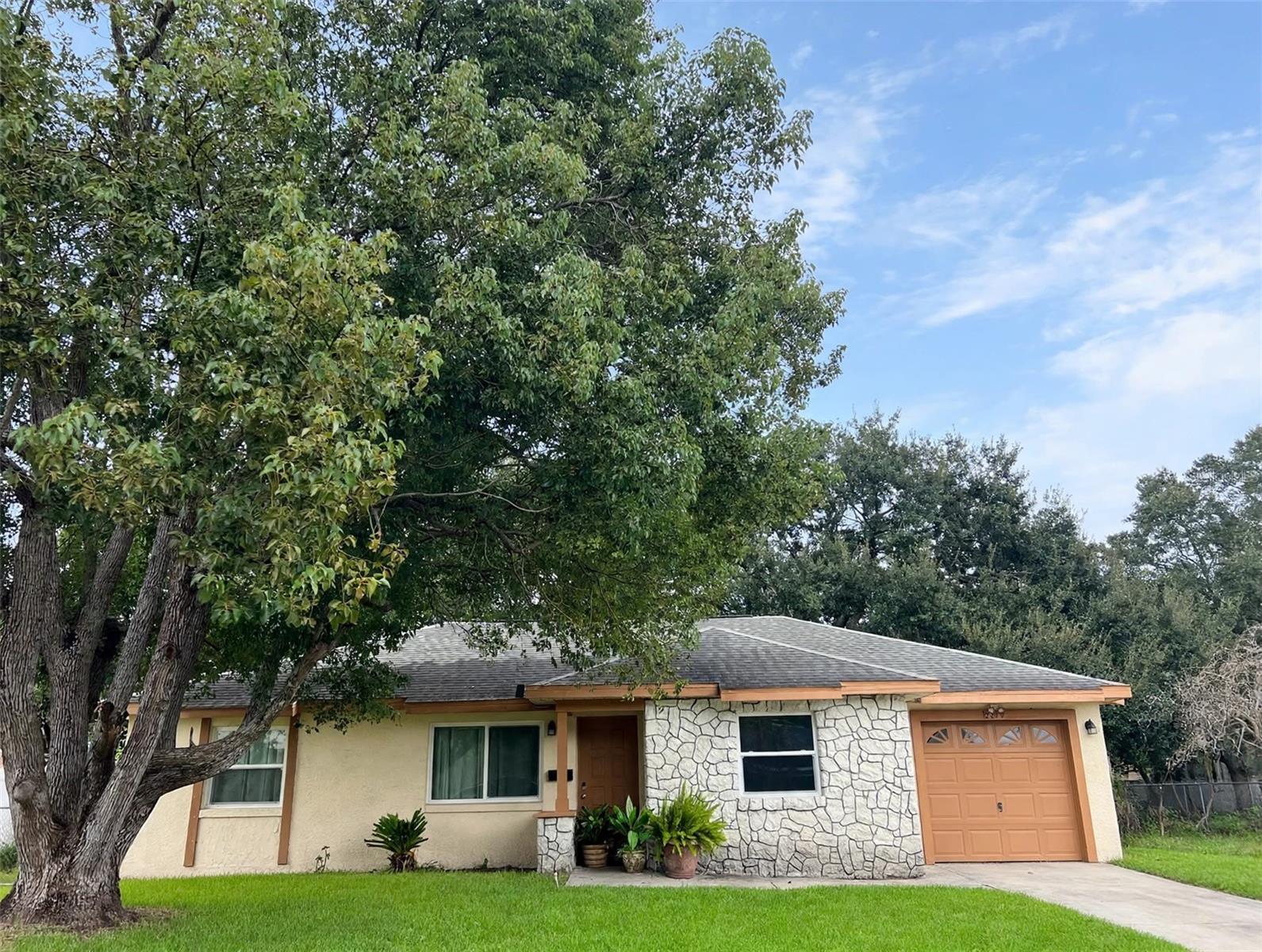 12849 MONTANA WOODS LANE, Orlando, FL 32824 12849 MONTANA WOODS LANE, Orlando, FL 32824