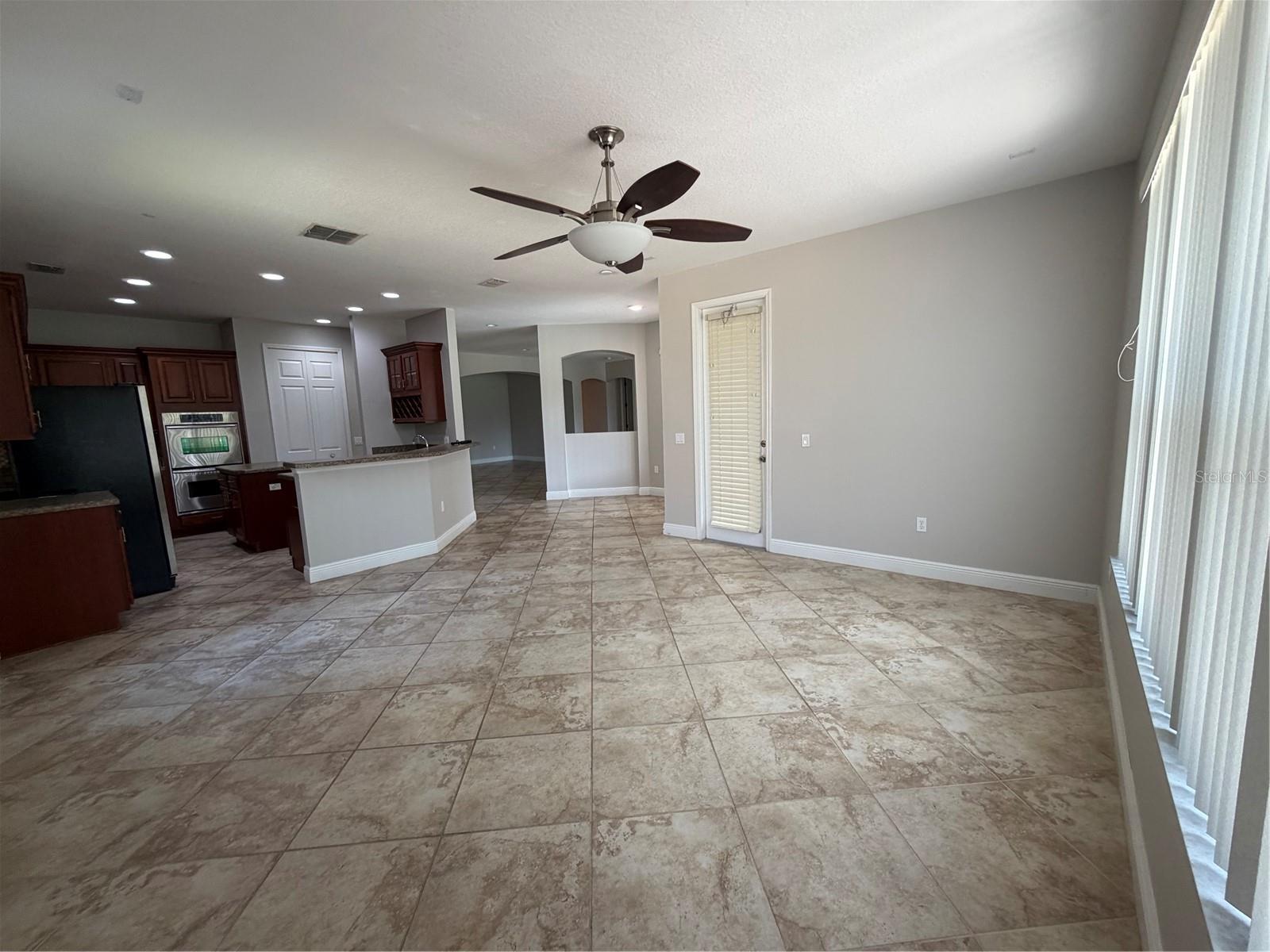 3811 EAGLE ISLES CIRCLE, Kissimmee, FL 34746
