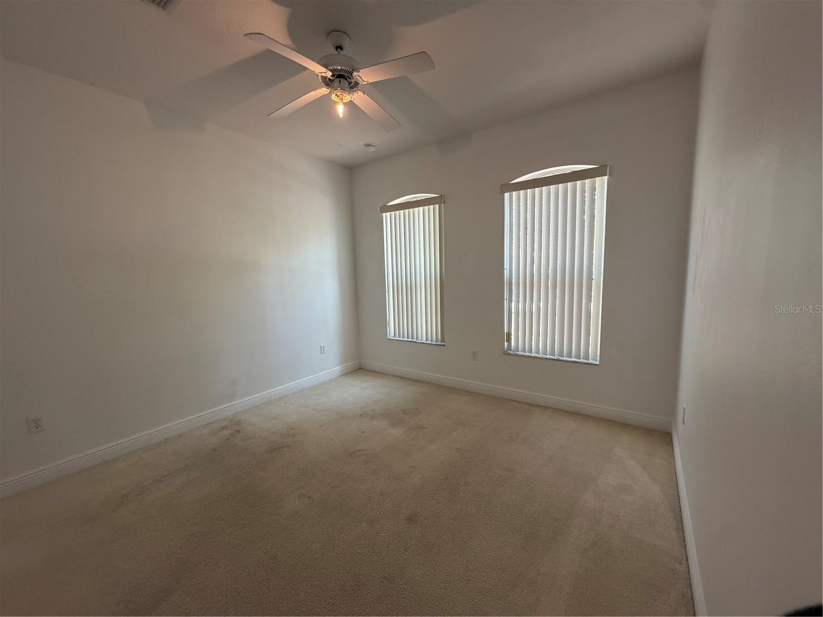 3811 EAGLE ISLES CIRCLE, Kissimmee, FL 34746