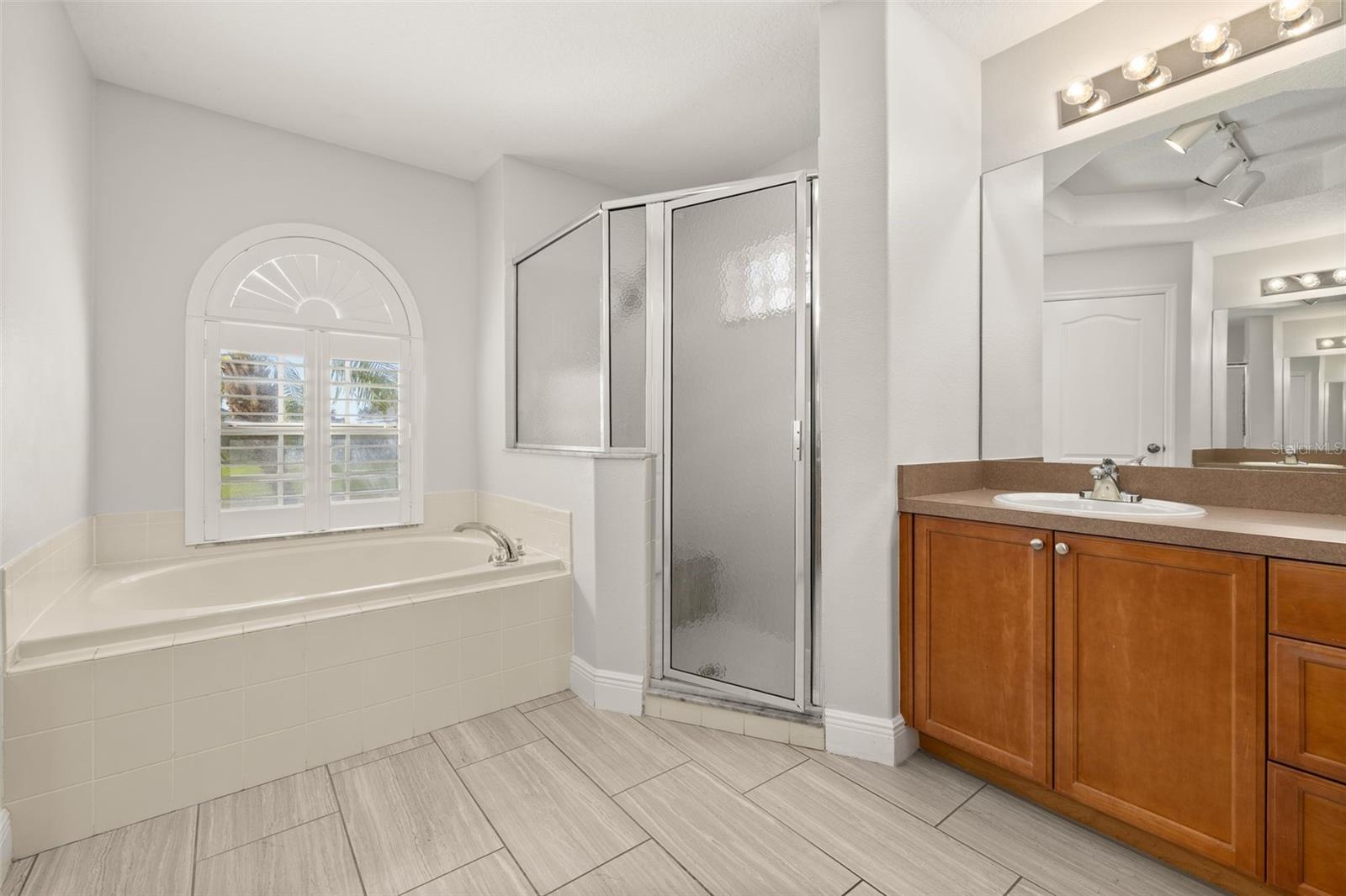 543 DOLCETTO DRIVE, Davenport, FL 33897