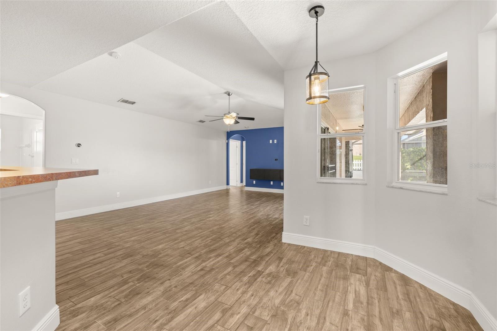 543 DOLCETTO DRIVE, Davenport, FL 33897