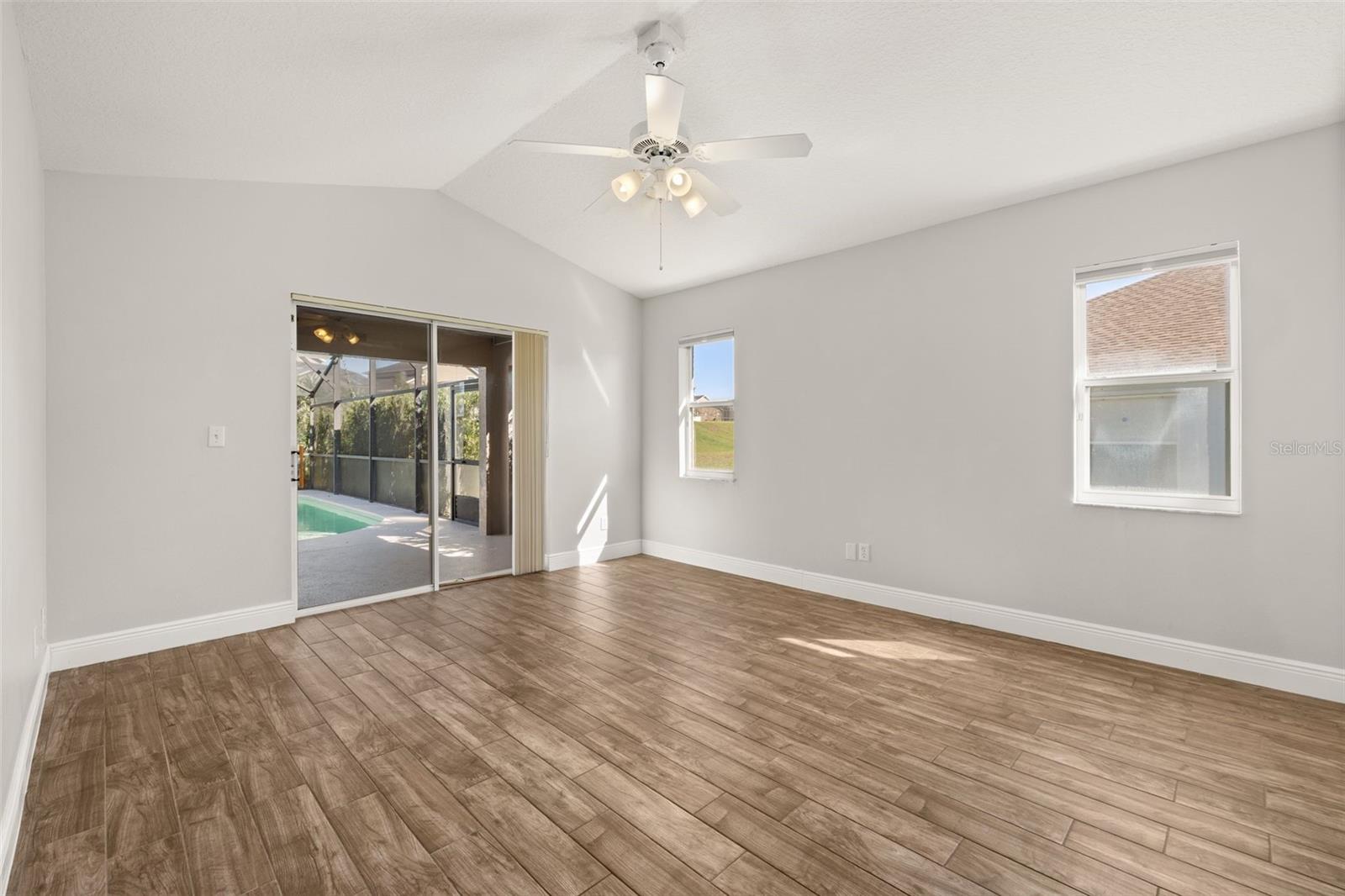 543 DOLCETTO DRIVE, Davenport, FL 33897